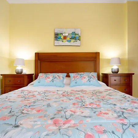 Casa Paco 3 *